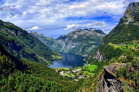 traveling to norway in august